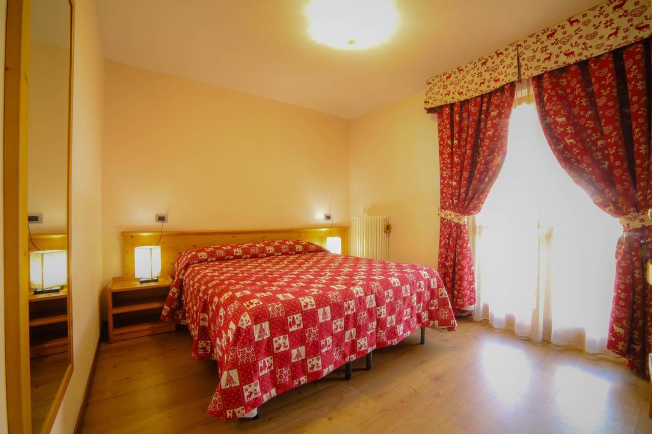 Albergo Punta Zerbion Champoluc Esterno foto