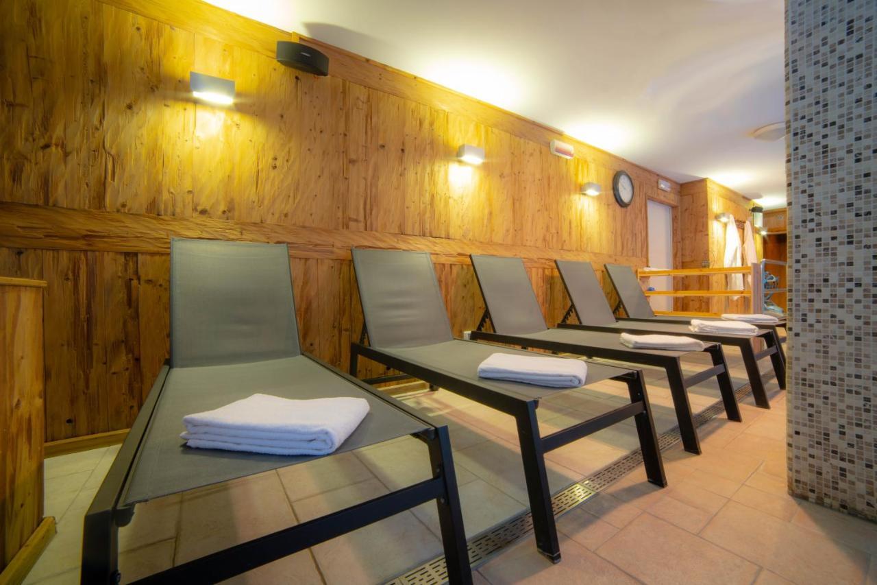 Albergo Punta Zerbion Champoluc Esterno foto
