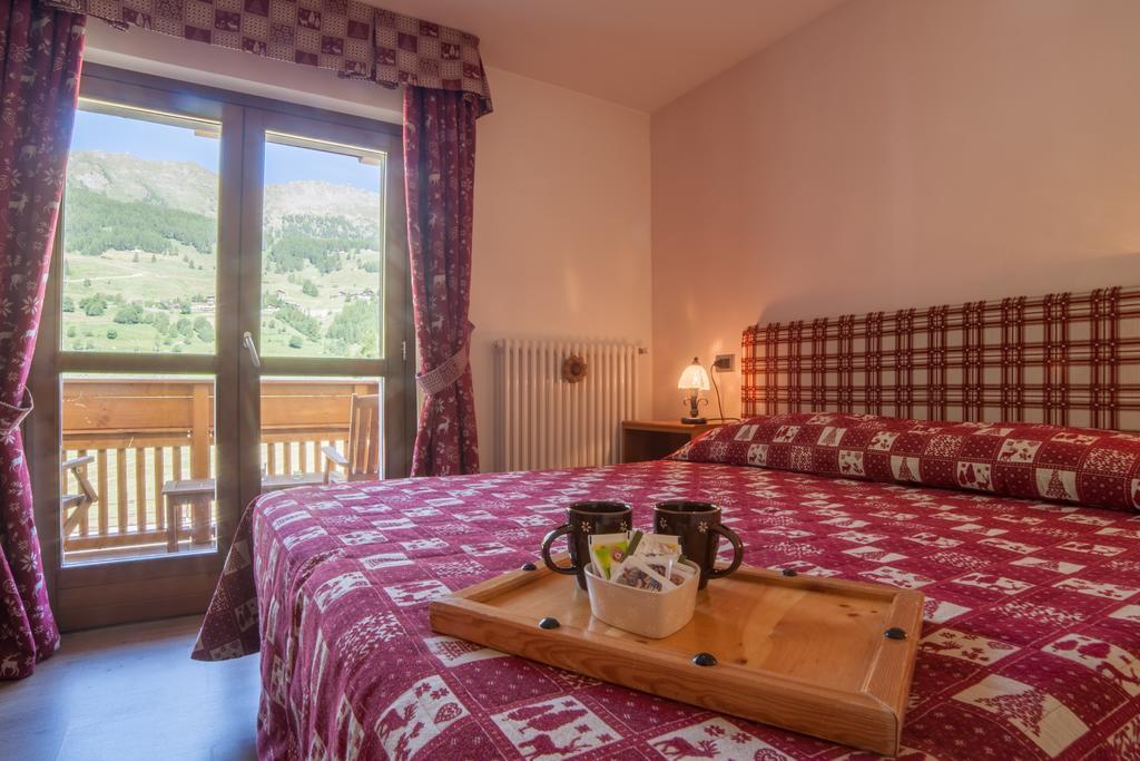Albergo Punta Zerbion Champoluc Camera foto