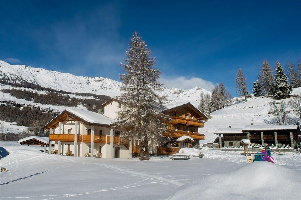 Albergo Punta Zerbion Champoluc Esterno foto