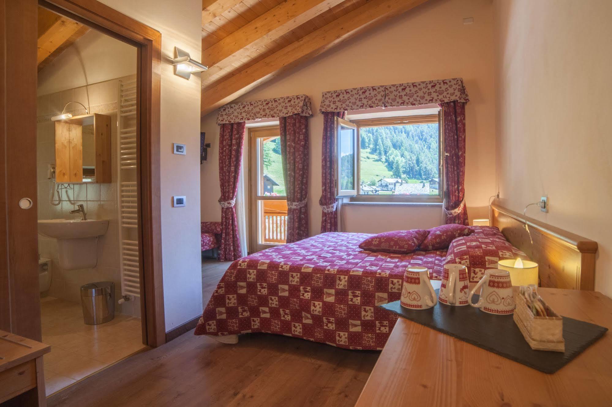 Albergo Punta Zerbion Champoluc Esterno foto
