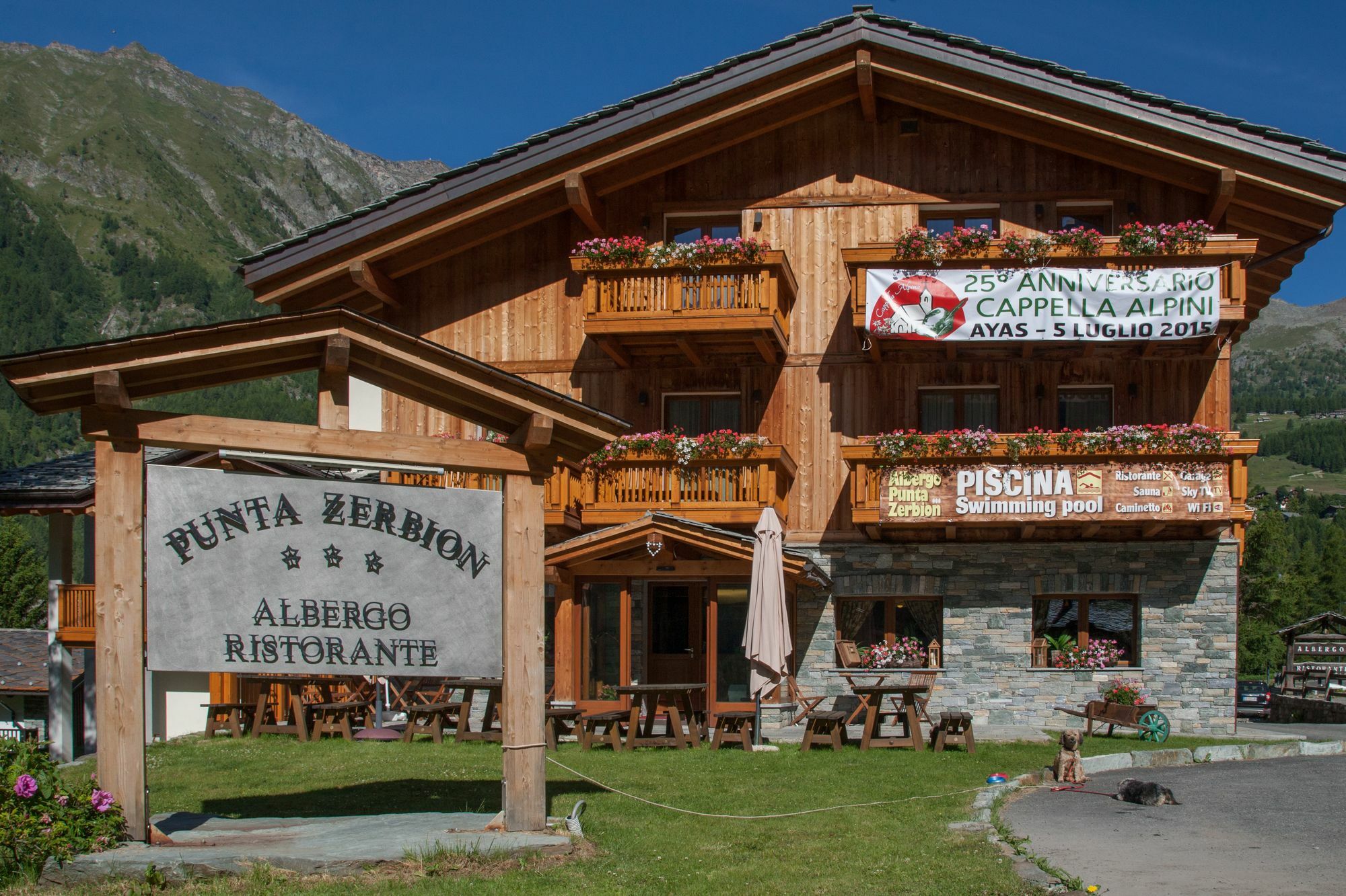 Albergo Punta Zerbion Champoluc Esterno foto