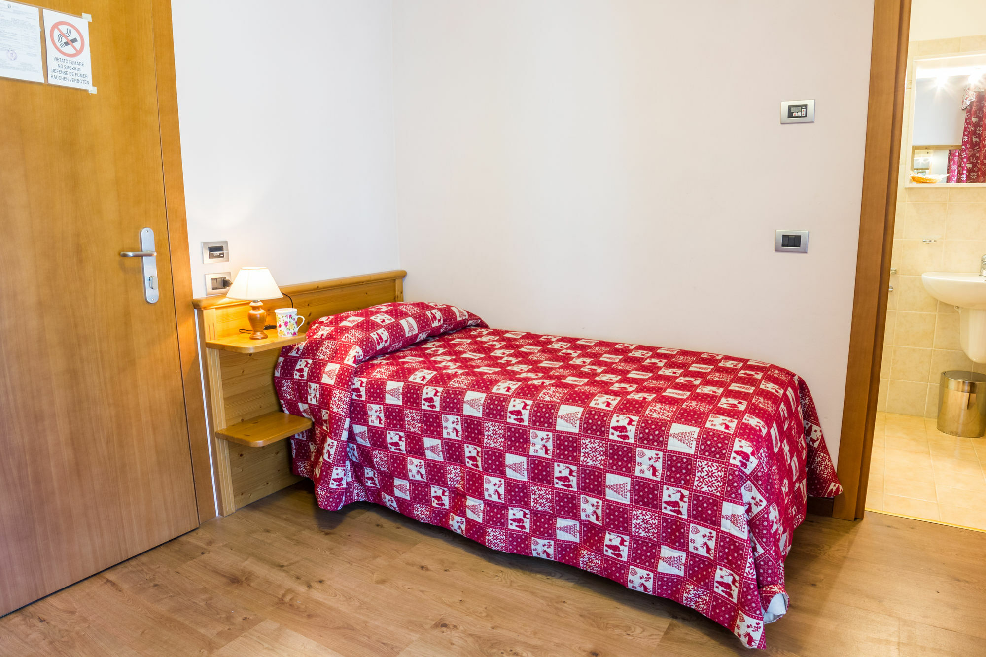 Albergo Punta Zerbion Champoluc Esterno foto